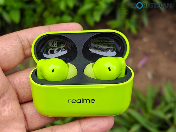 realme Buds T200 Review Design 13