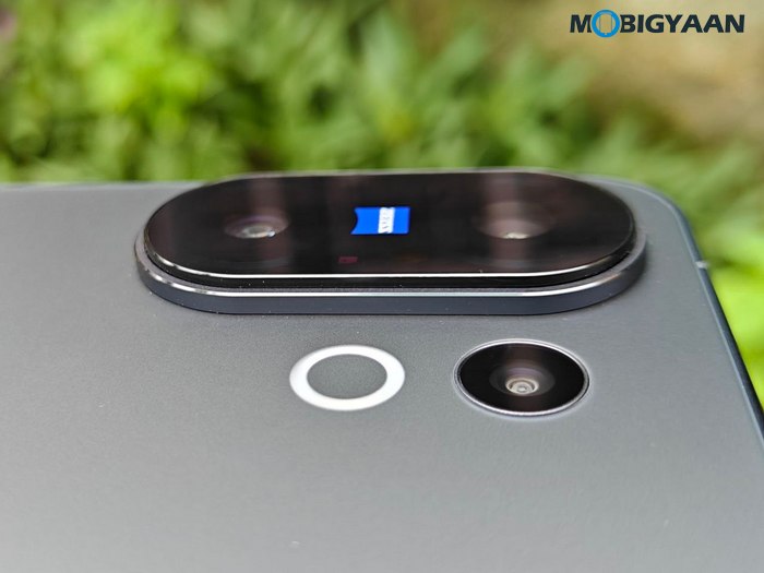 vivo X200 FE Review Design Display Cameras Build Quality 16