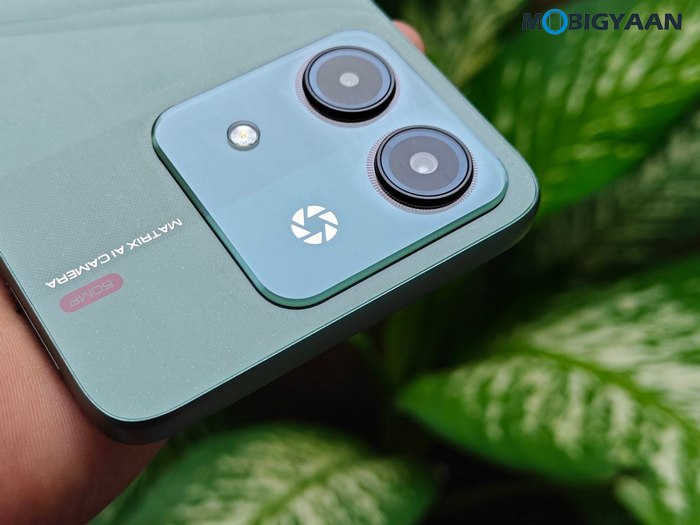 AI Nova 5G Review Design Display Cameras Build Quality 18