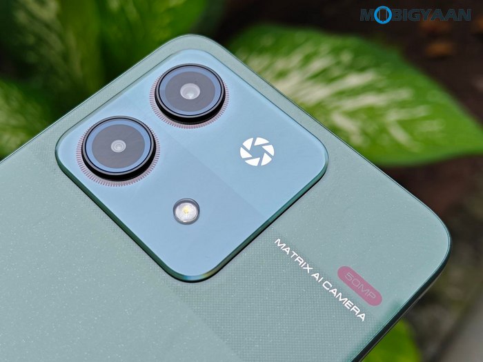 AI Nova 5G Review Design Display Cameras Build Quality 24