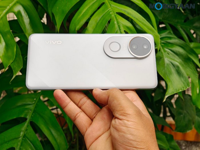 vivo T4R 5G Review Design Display Cameras Build Quality 1