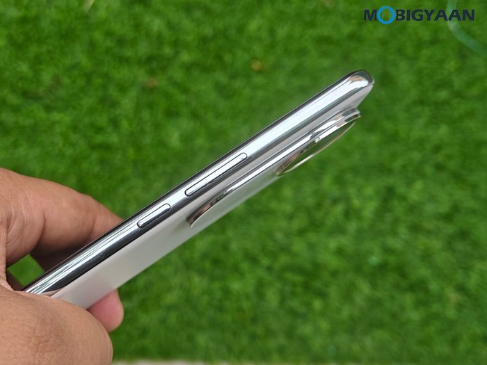 vivo T4R 5G Review Design Display Cameras Build Quality 11