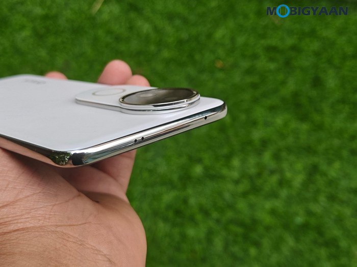 vivo T4R 5G Review Design Display Cameras Build Quality 12