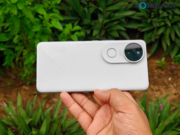 vivo T4R 5G Review Design Display Cameras Build Quality 2