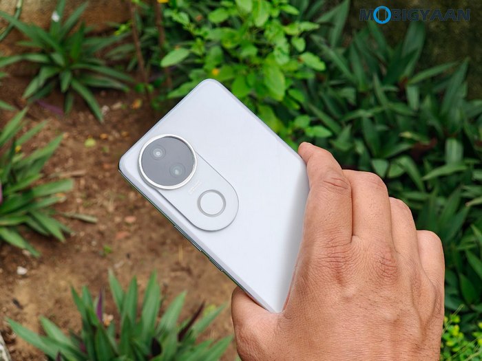 vivo T4R 5G Review Design Display Cameras Build Quality 3
