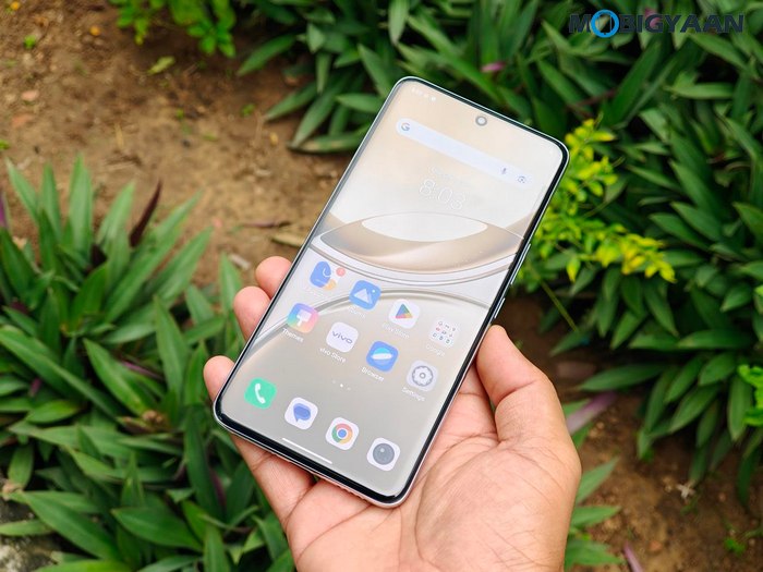 vivo T4R 5G Review Design Display Cameras Build Quality 8