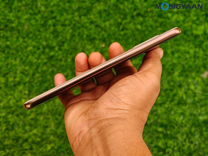 vivo V60 Review Design Display Cameras Build Quality 17