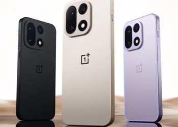 OnePlus 15 launched in India at ₹72,999 featuring Snapdragon 8 Elite Gen 5, 7300mAh battery, 165Hz AMOLED screen, and more 