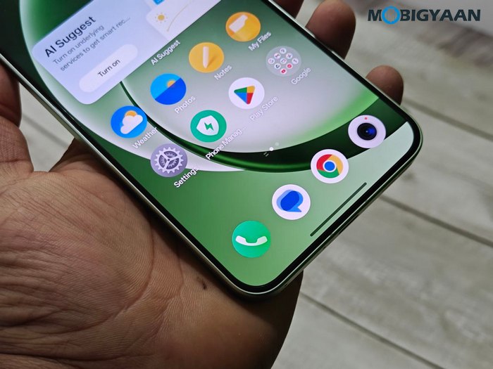 OnePlus 15R Review - Flagship Feel Without the Flagship Price 17 OnePlus 15R Review Design Display Cameras Build Quality 19 1