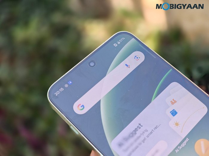 OnePlus 15R Review - Flagship Feel Without the Flagship Price 8 OnePlus 15R Review Design Display Cameras Build Quality 29