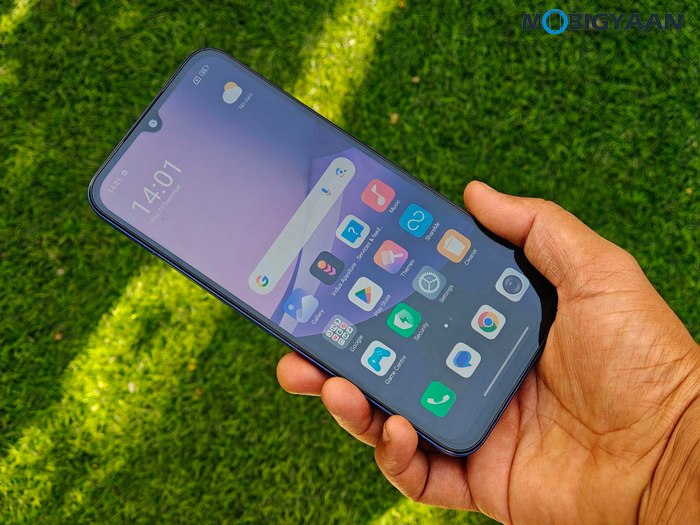 REDMI 15C 5G Review - Xiaomi's New Big-Screen Budget Beast 28 Redmi 15C 5G Review Design Display Cameras Build Quality 20