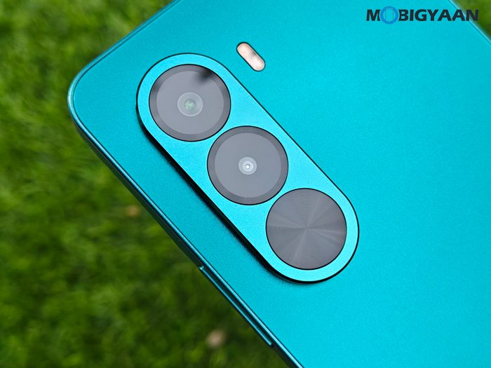 realme P4x 5G Review Design Display Cameras Build Quality 2