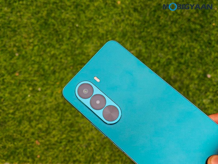 realme P4x 5G Review Design Display Cameras Build Quality 5