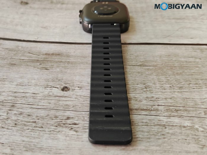 realme Watch 5 Review Design and Build Quality 13