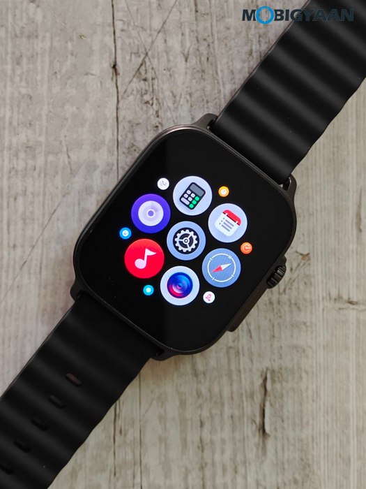 realme Watch 5 Review Design and Build Quality 3