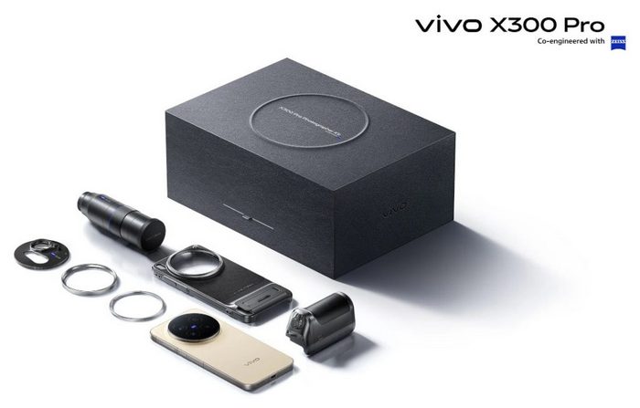 vivo X300 Pro Teleconverter Kit and Camera Grip
