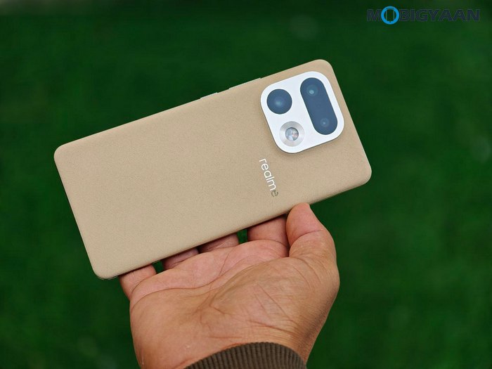 realme 16 Pro Review Design Display Cameras Build Quality 15