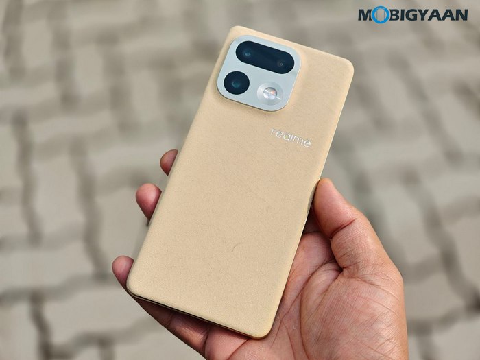 realme 16 Pro Review Design Display Cameras Build Quality 26