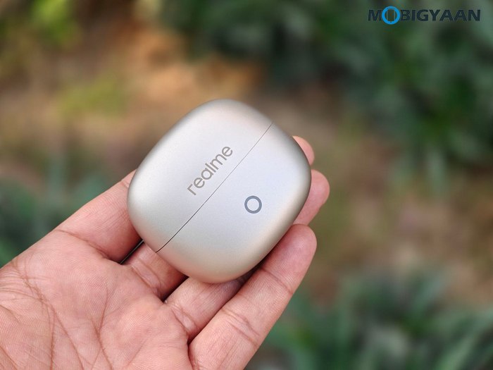realme Buds Clip Review - A Comfortable Take on Open-Ear Audio 19 realme Buds Clip Review Design 18