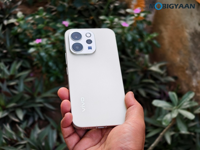 vivo V70 Review Design Display Cameras Build 23