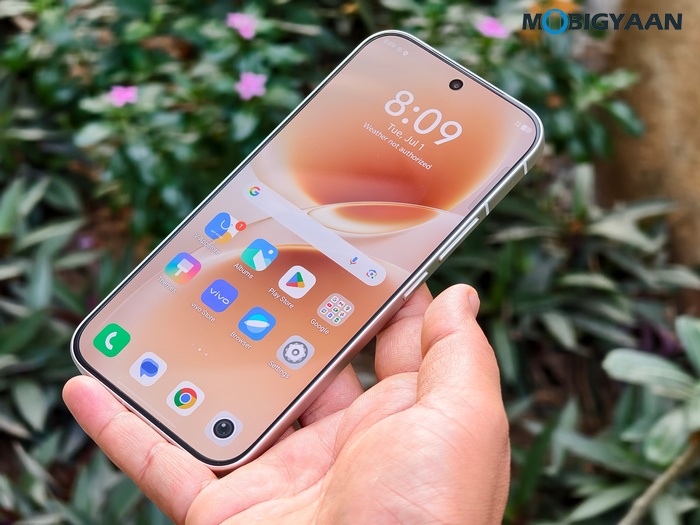 vivo V70 Review Design Display Cameras Build 26