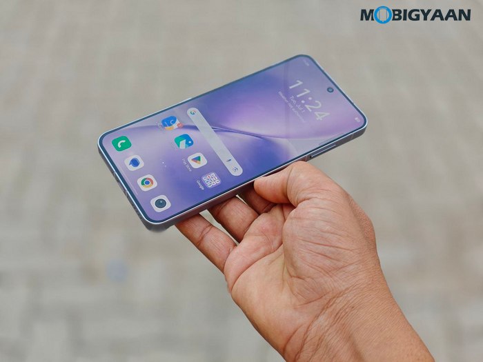 vivo X200T - Hands-On and First Impressions 3 vivo X200T Review Desgin Display Cameras Build Quality 12