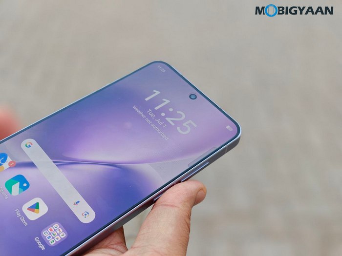 vivo X200T - Hands-On and First Impressions 19 vivo X200T Review Desgin Display Cameras Build Quality 8