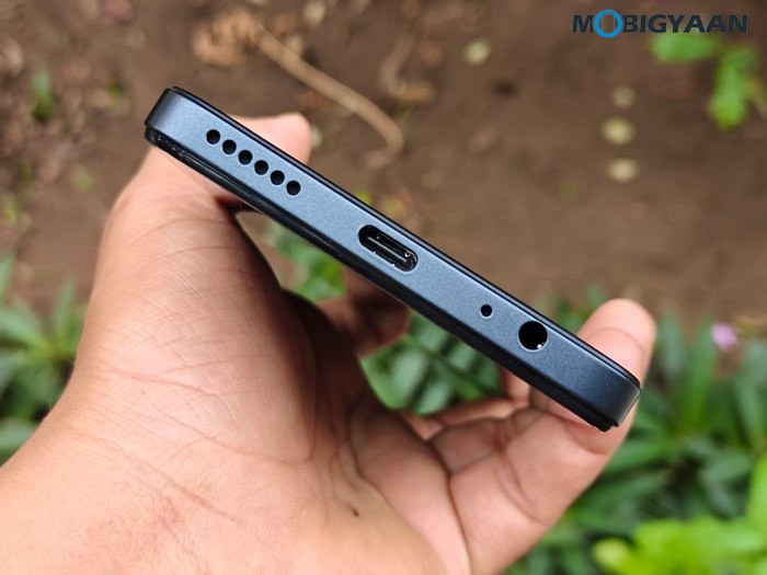 AI Pulse 2 Review Design Display Cameras Build Quality 10