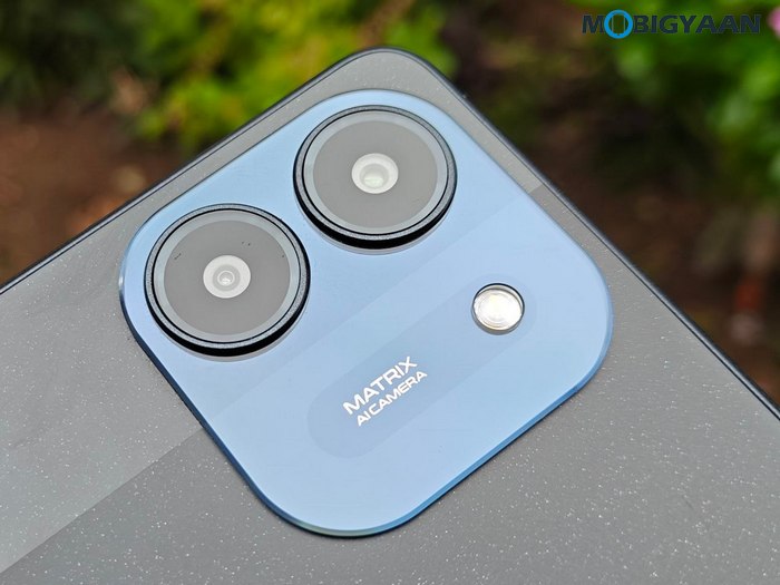 AI Pulse 2 Review Design Display Cameras Build Quality 9