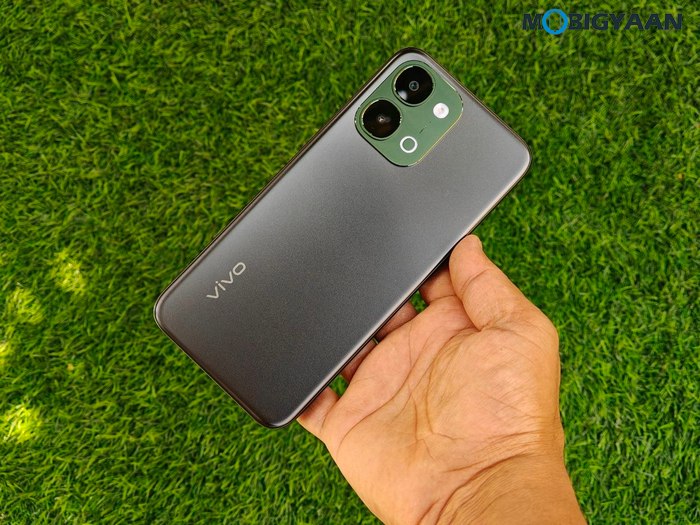 vivo T5x 5G Review Design Display Cameras Build Quality 32