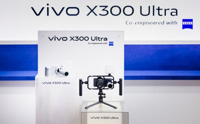 vivo X300 Ultra showcased with world's first ZEISS 400mm Teleconverter, 200MP sensor, and 4K 120fps Log Video 1 vivo X300 Ultra MWC 2026