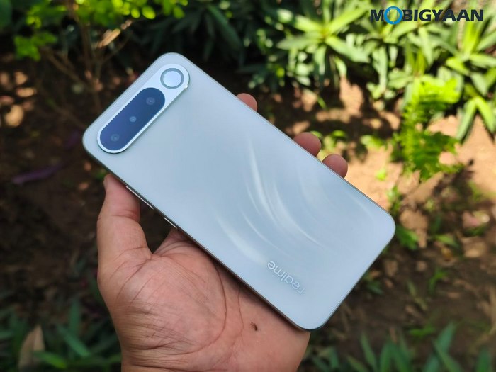 realme 16 5G Review Design Display Cameras Build Quality 25
