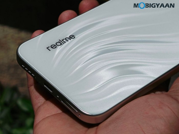 realme 16 5G Review Design Display Cameras Build Quality 9