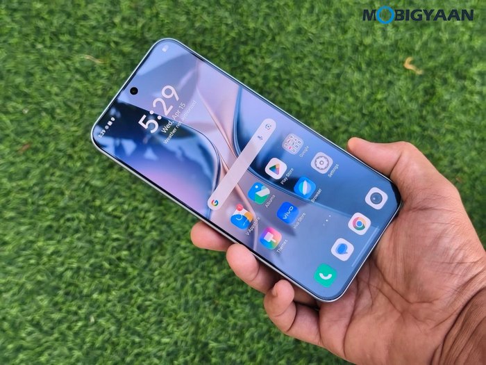 vivo T5 Pro 5G - Hands-On and First Impressions: Massive 9020mAh Battery Meets Gaming Power 15 vivo T5 Pro 5G Review Design Display Cameras Build Quality 14