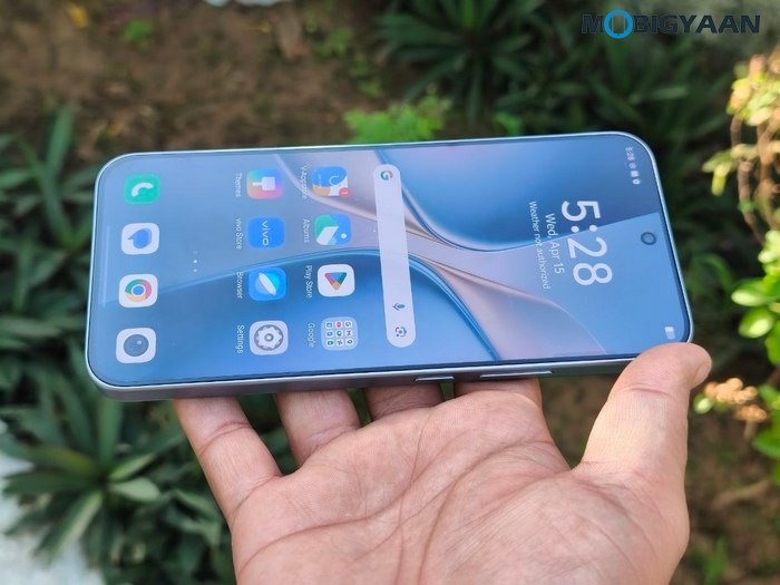 vivo T5 Pro 5G - Hands-On and First Impressions: Massive 9020mAh Battery Meets Gaming Power 4 vivo T5 Pro 5G Review Design Display Cameras Build Quality 18