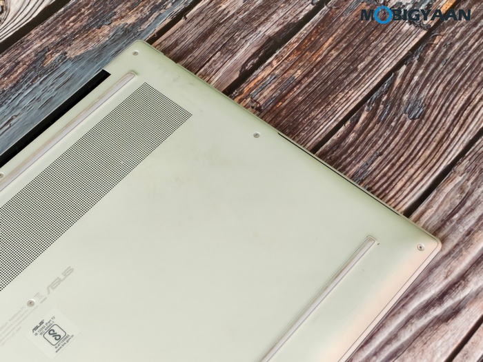 ASUS Zenbook S16 UM5606GA Review Design Display Build Quality 16