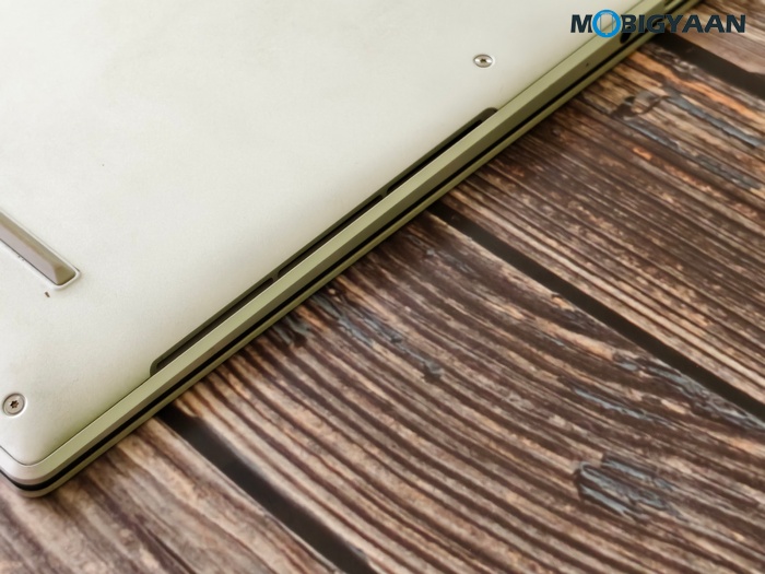 ASUS Zenbook S16 UM5606GA Review Design Display Build Quality 17