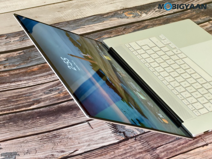 ASUS Zenbook S16 UM5606GA Review Design Display Build Quality 22