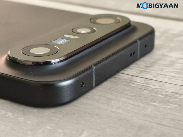 vivo X300 FE Review Design Display Cameras Build Quality 32
