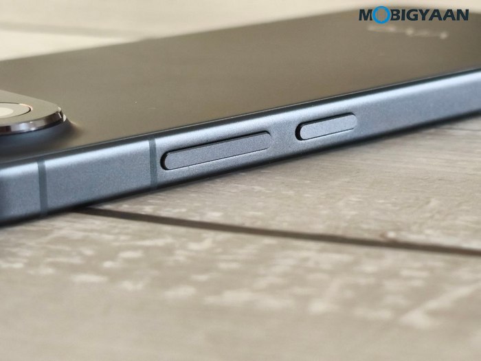 vivo X300 FE Review Design Display Cameras Build Quality 33