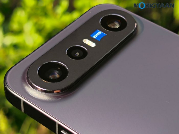 vivo X300 FE Review Design Display Cameras Build Quality 34