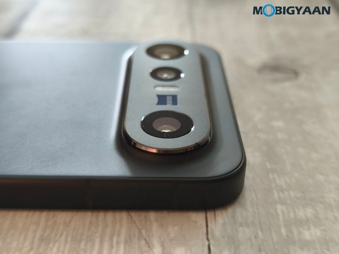 vivo X300 FE Review Design Display Cameras Build Quality 37