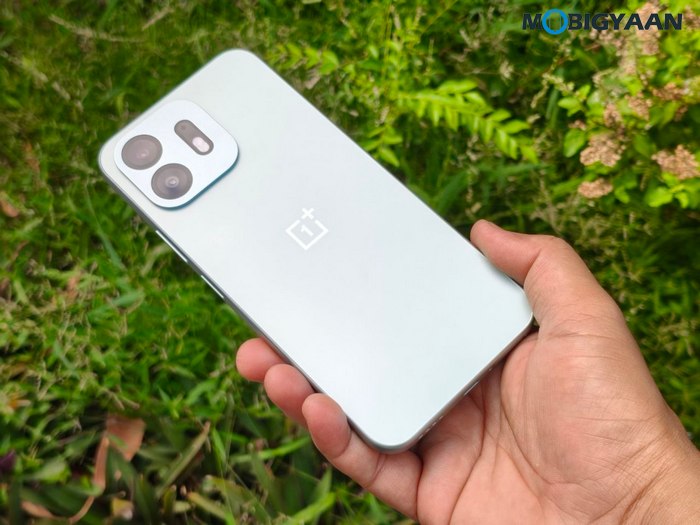 OnePlus N6 - Unboxing | Hands-On | First Impressions 27 OnePlus N6 Review Design Display Cameras Build Quality 15