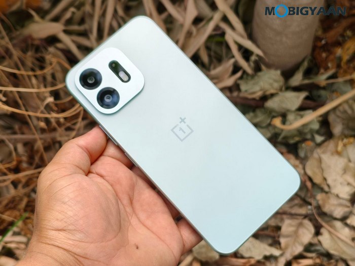 OnePlus N6 Review Design Display Cameras Build Quality 24