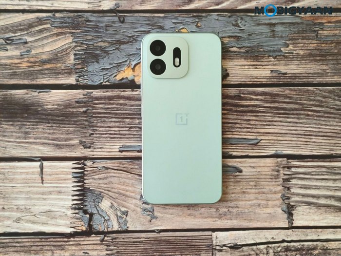 OnePlus N6 Review Design Display Cameras Build Quality 29