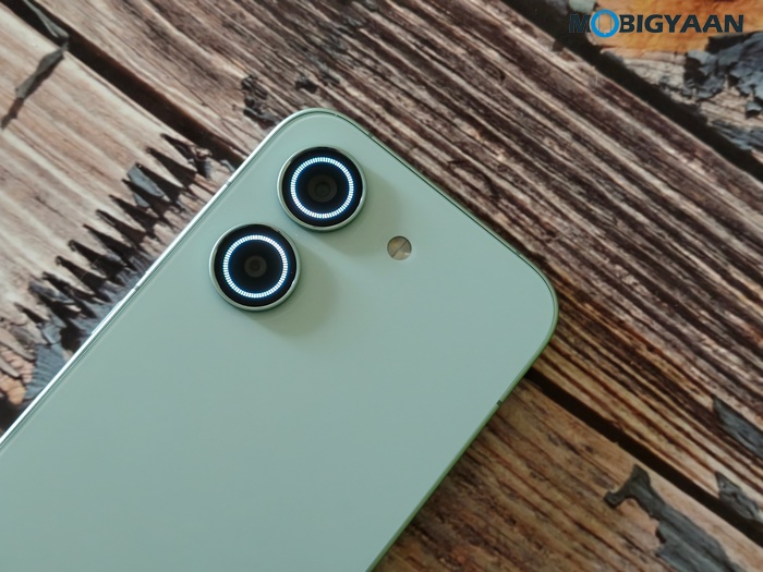REDMI Turbo 5 Review Design Display Cameras Build Quality 21