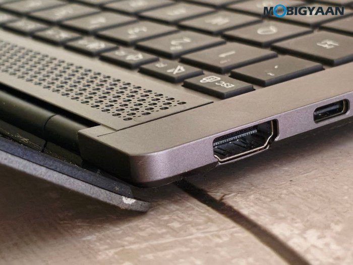 ASUS Zenbook S14 Review UX5406AA Design Display Build Quality 11