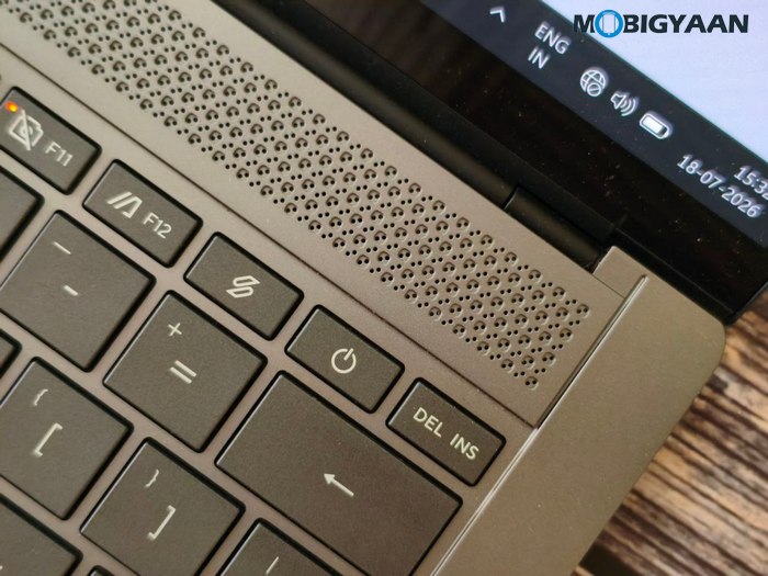 ASUS Zenbook S14 Review UX5406AA Design Display Build Quality 20