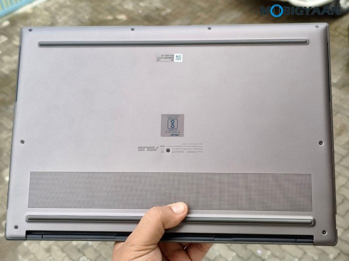 ASUS Zenbook S14 Review UX5406AA Design Display Build Quality 29