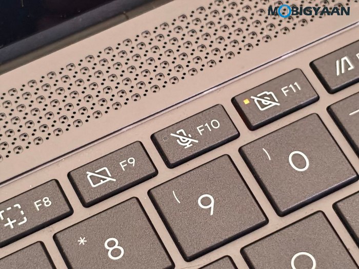 ASUS Zenbook S14 Review UX5406AA Design Display Build Quality 8